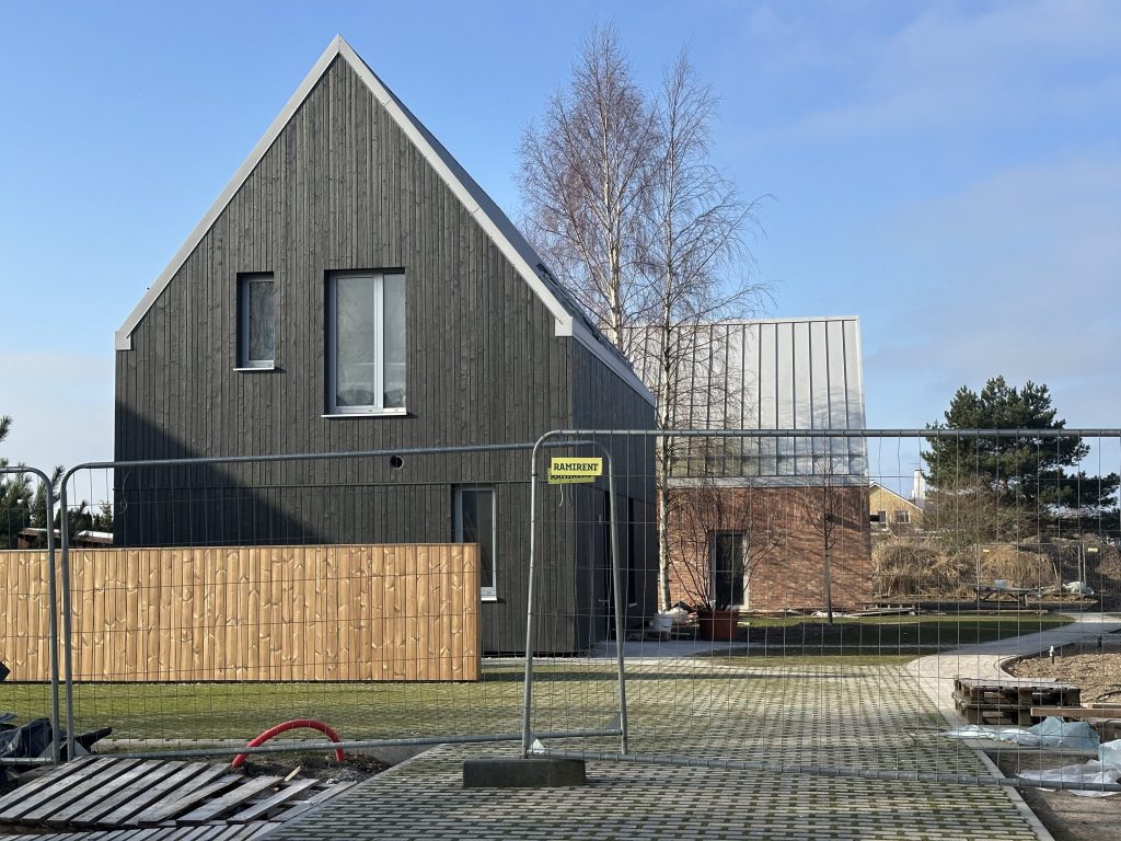 Jotvingių g. 5 (Jotvingių g. 5) - Eramajade rajoon - ehituse fotod