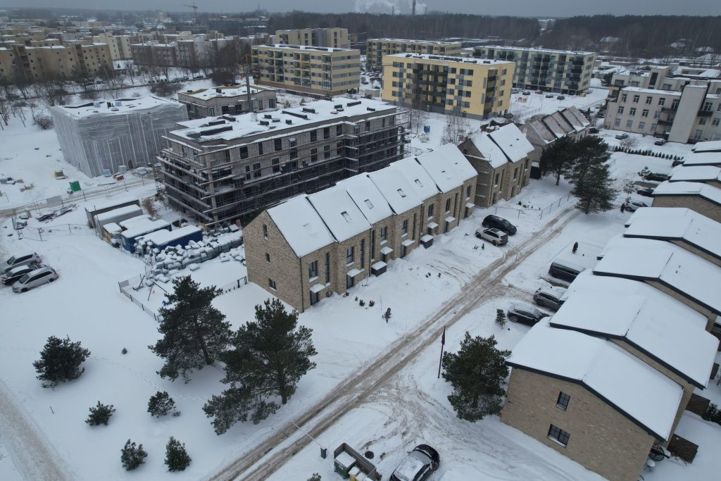 Medvalakio skveras (Medvalakio g. 25B) - Row housing - construction photos