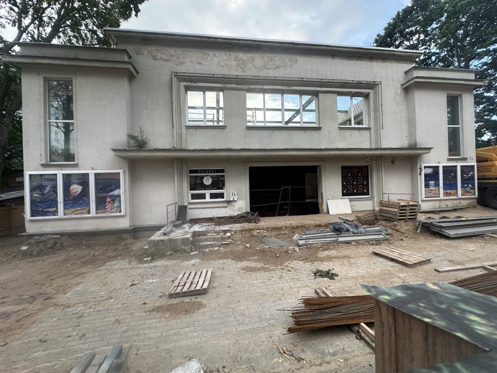 Kino teatras Naglis (Vytauto g. 82) - Cinema, Cultural center - construction photos