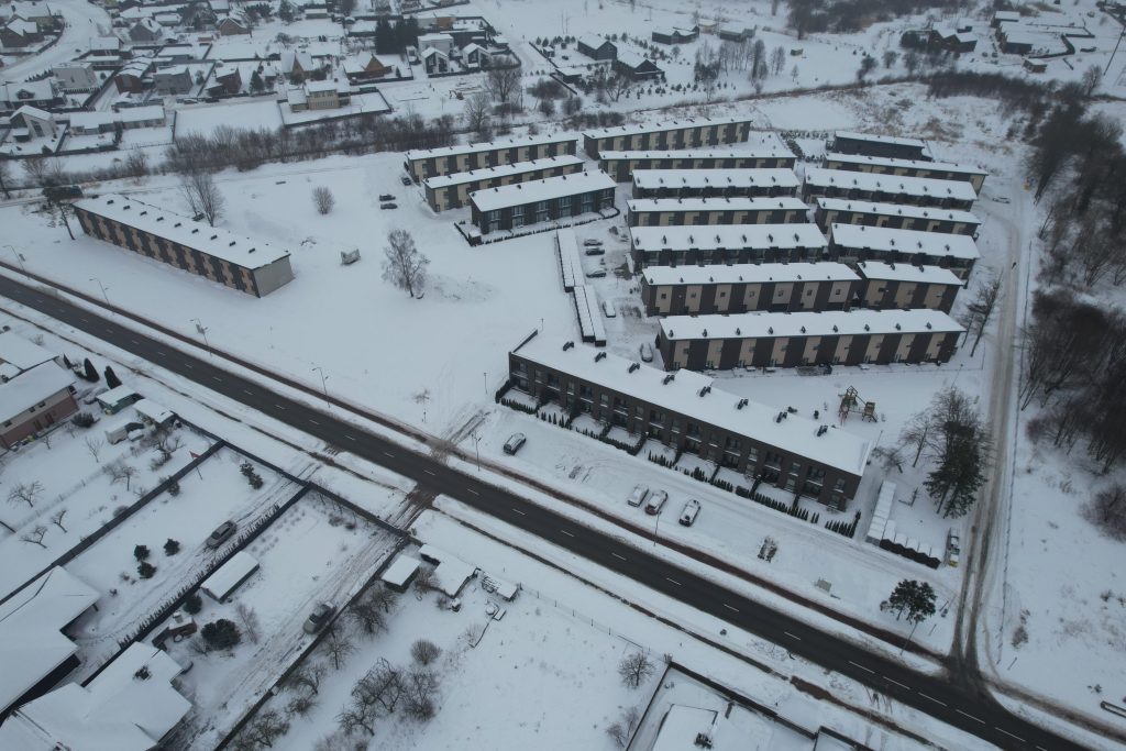 Grafų lankos sublokuoti namai (Vėžių g. 26) - Rindu mājas - būvdarbu attēli