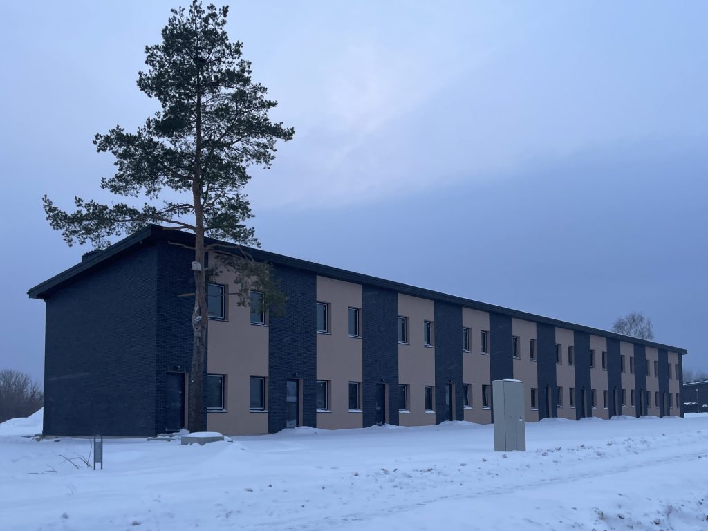 Grafų lankos sublokuoti namai (Vėžių g. 26) - Rindu mājas - būvdarbu attēli