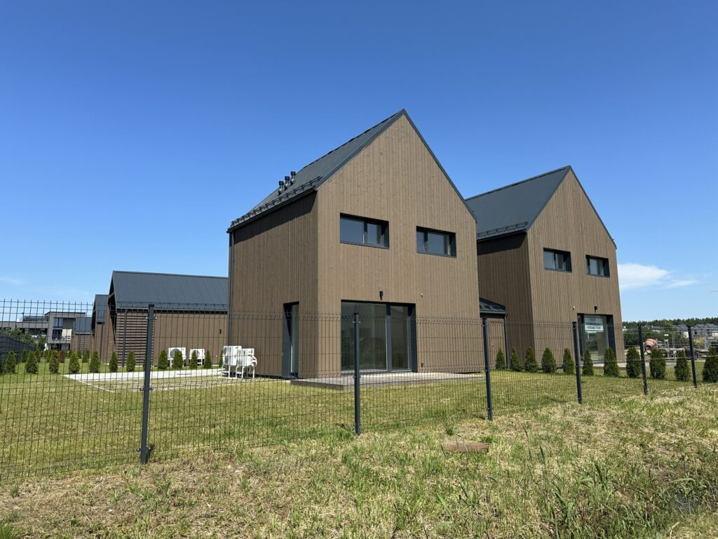 Aido takas II (Aido tak. 17, 19, 23) - Private house community, Row housing - construction photos