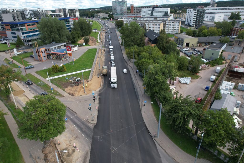 Kareivių g. tarp Verkių ir Žirmūnų g. remontas (Kareivių g.) - Bike path, Street - construction photos