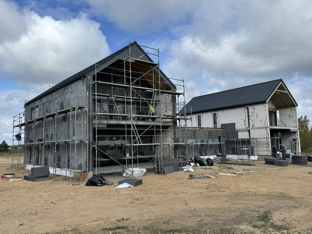 Pelėdų namai I etapas | Pelėdų g. 78A, 78B (Pelėdų g. 78, 80, 84) - Eramajade rajoon - ehituse fotod