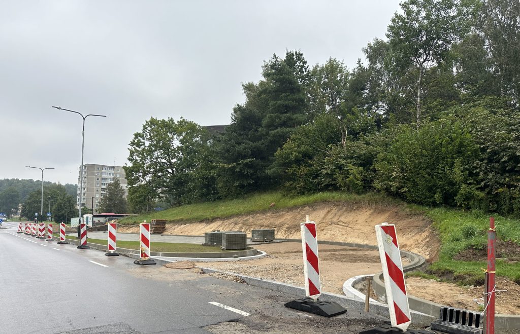 Privažiavimo kelias prie L. Giros g. 115 (L. Giros g. 115) - Road - construction photos