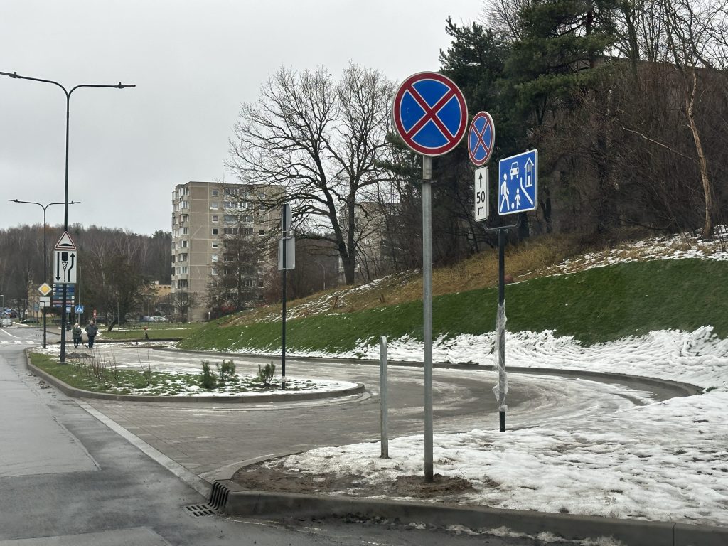 Privažiavimo kelias prie L. Giros g. 115 (L. Giros g. 115) - Road - construction photos