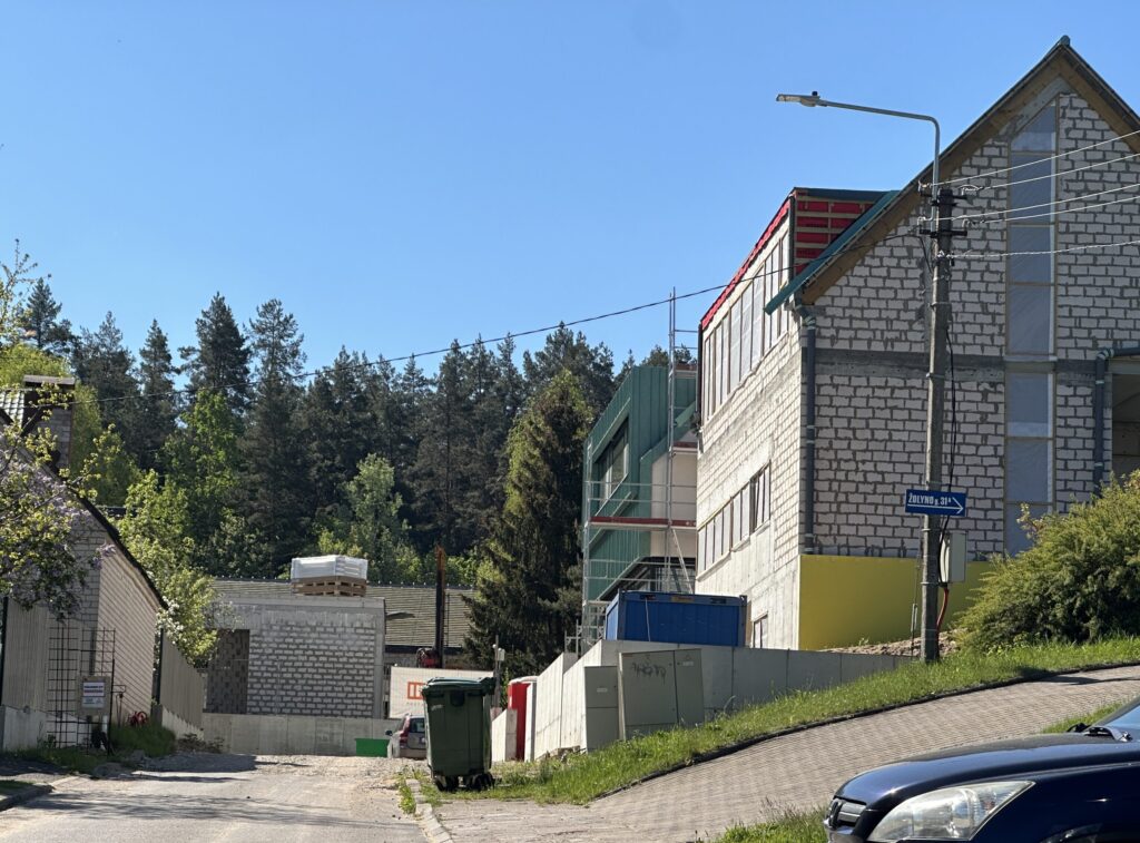 Žolyno g. 29 (Žolyno g. 29) - Sublokuoti namai - statybų nuotraukos