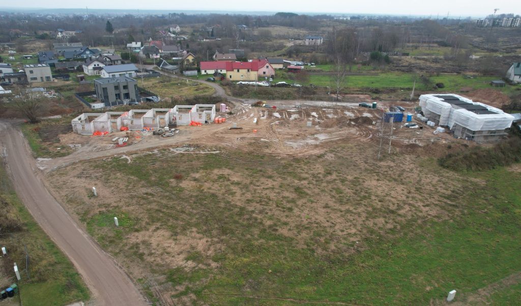 Antakalnio kalvos (Barsukynės g. 1, 1A, 1B, Batrionių g. 2, 3, 4, 5, 6, 7, 9, 10, 12, 14, 16, Sadūniškių g. 4, 6, 8, 8A, 8B, 8C) - Row housing - construction photos