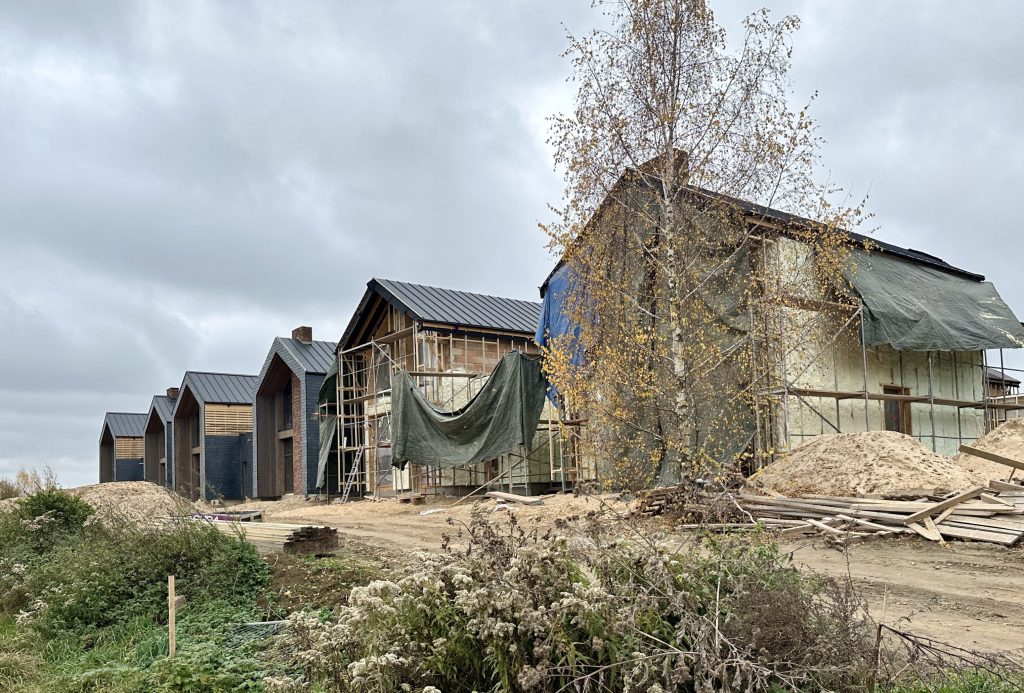 Pušų panorama 2 etapas (Stasio Šilingo g. 85, 85A, 85B, 87, 87A, 87B) - Rindu mājas - būvdarbu attēli