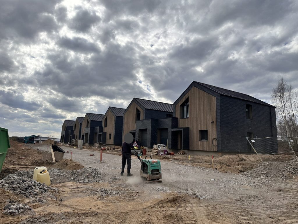 Pušų panorama 2 etapas (Stasio Šilingo g. 85, 85A, 85B, 87, 87A, 87B) - Rindu mājas - būvdarbu attēli