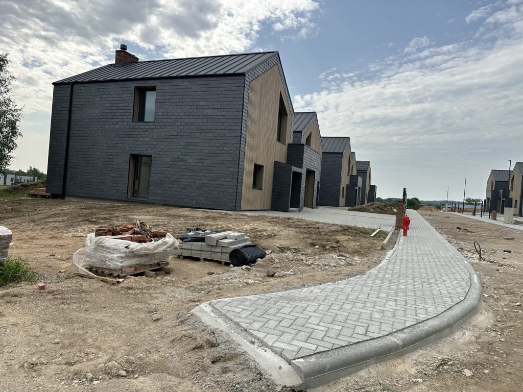 Pušų panorama 2 etapas (Stasio Šilingo g. 85, 85A, 85B, 87, 87A, 87B) - Rindu mājas - būvdarbu attēli