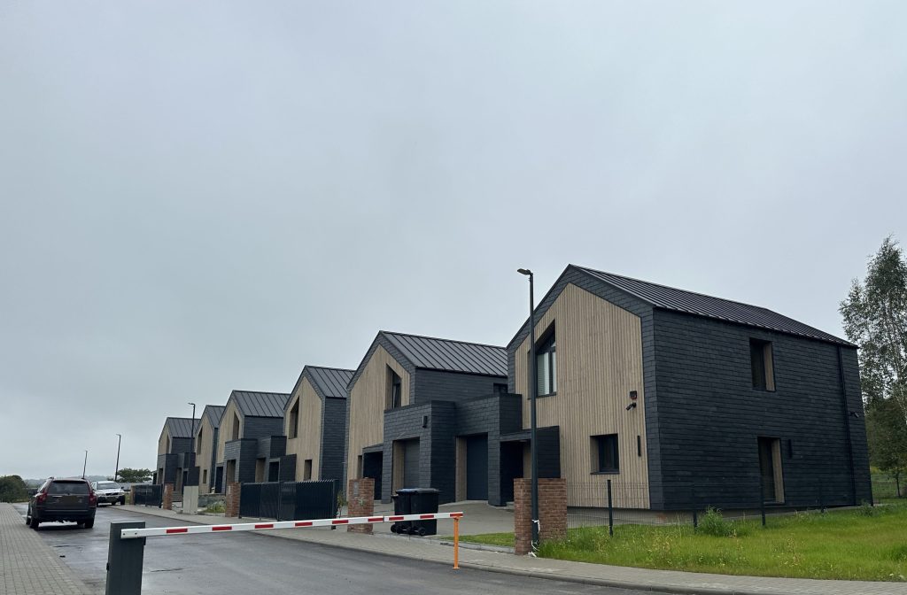 Pušų panorama 2 etapas (Stasio Šilingo g. 85, 85A, 85B, 87, 87A, 87B) - Rindu mājas - būvdarbu attēli