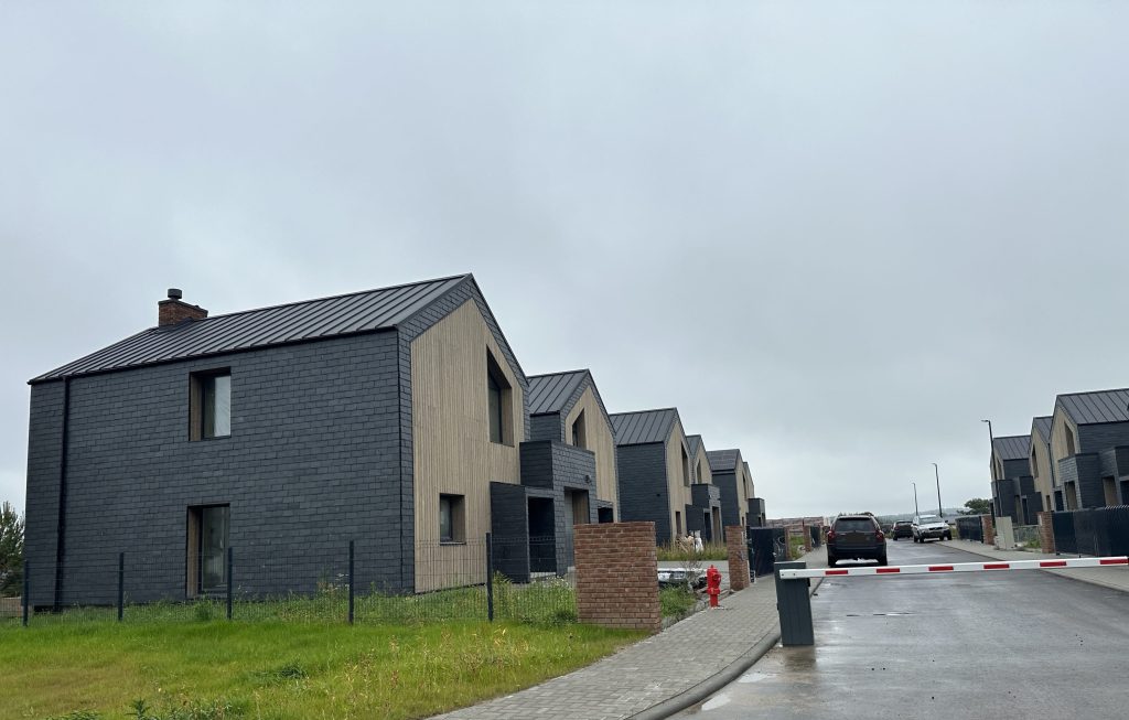 Pušų panorama 2 etapas (Stasio Šilingo g. 85, 85A, 85B, 87, 87A, 87B) - Rindu mājas - būvdarbu attēli