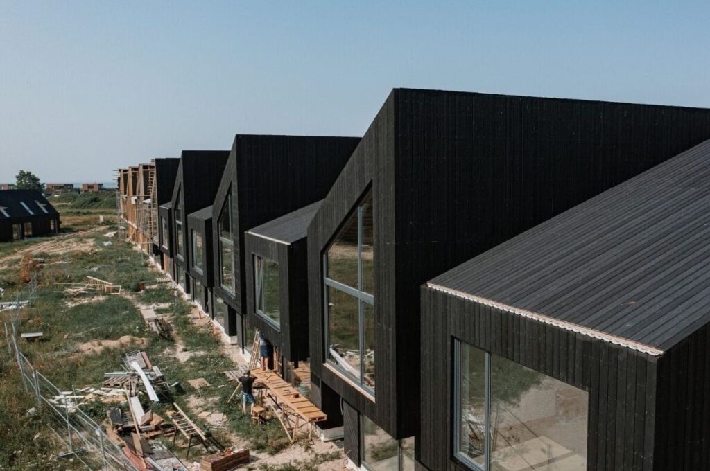 S22 (Nendrių g. 1, 1A, 1B, 1C, 1D, 1E, 1F, 5, 5A, 5B, 5C, 5D, 5E, 5F, 5G, 5H, 5K1-5K18) - Row housing - construction photos