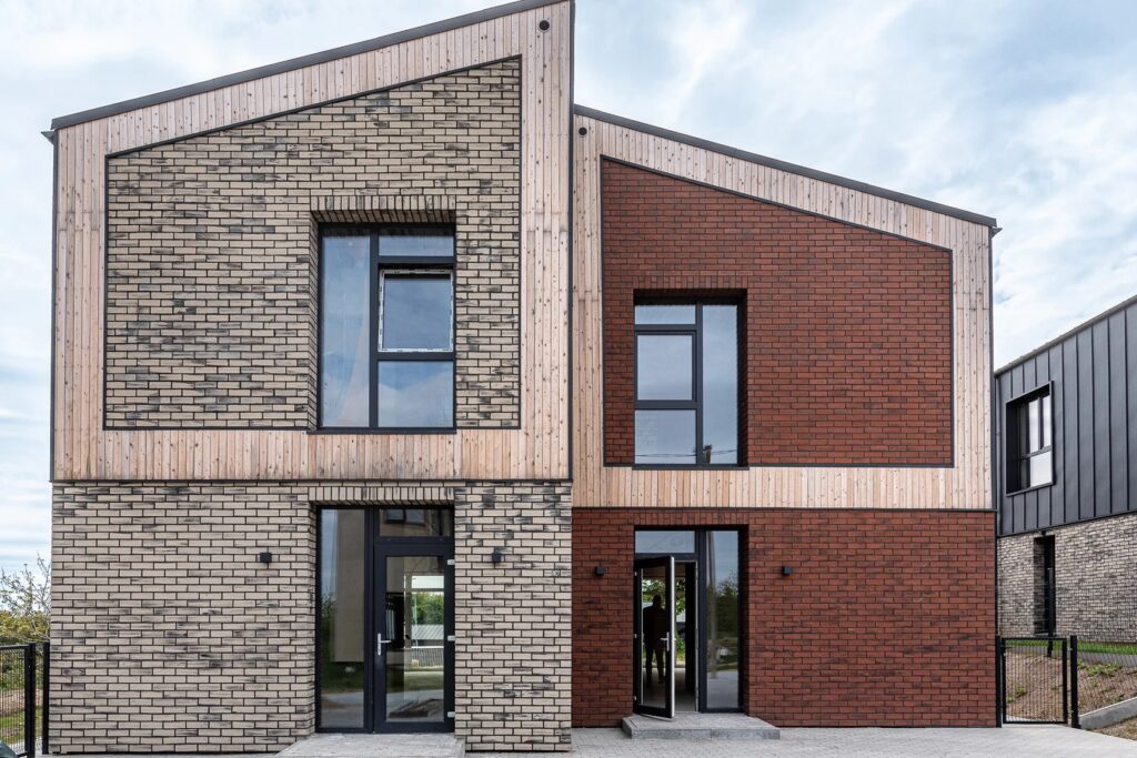 Miesto panoramos (Daugų g. 12, 14, 15, 17, 31, 33, Perlojos g. 25) - Row housing - visualization