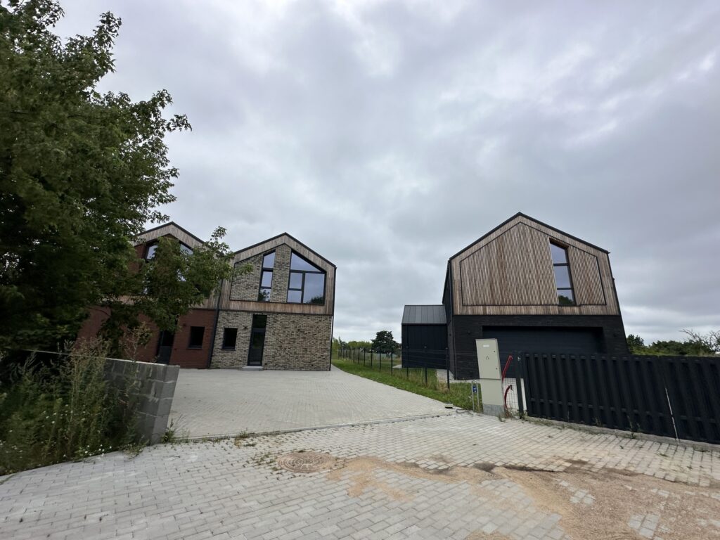 Miesto panoramos (Daugų g. 12, 14, 15, 17, 31, 33, Perlojos g. 25) - Row housing - construction photos