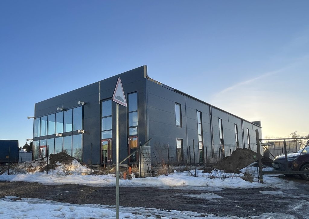 Ožiarūčių g. 8 (Ožiarūčių g. 8) - Ne maisto parduotuvė, Sandėlys / Platinimo centras - statybų nuotraukos