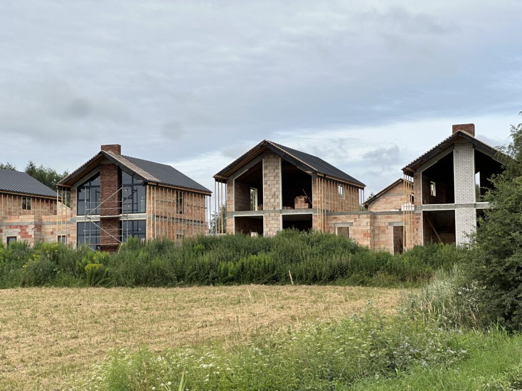 Pušų panorama 2 etapas (Stasio Šilingo g. 85, 85A, 85B, 87, 87A, 87B) - Rindu mājas - būvdarbu attēli