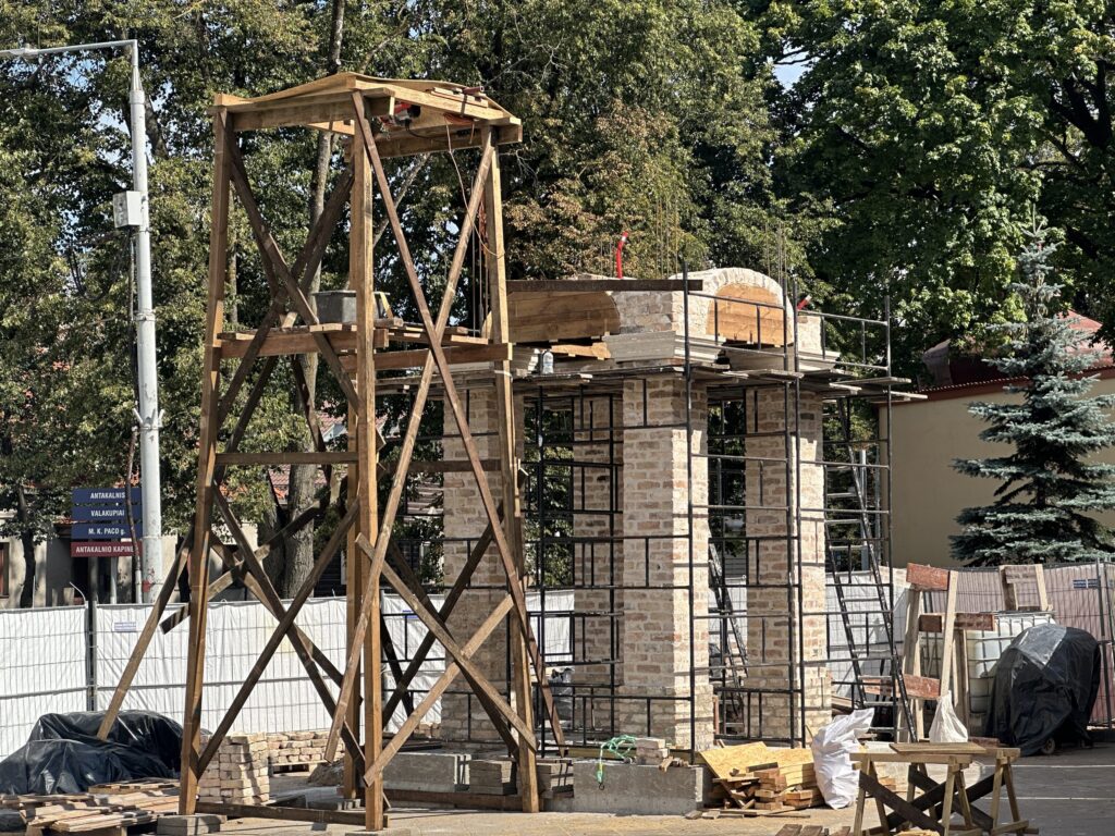 Viešpaties Jėzaus koplytėlės atstatymas (Jono Pauliaus II a. 2) - House of worship - construction photos