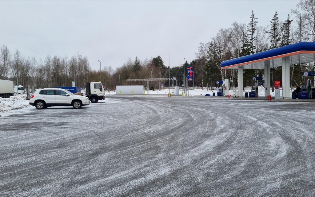 B. Brazdžionio g. 2 (B. Brazdžionio g. 2) - Petrol station - construction photos