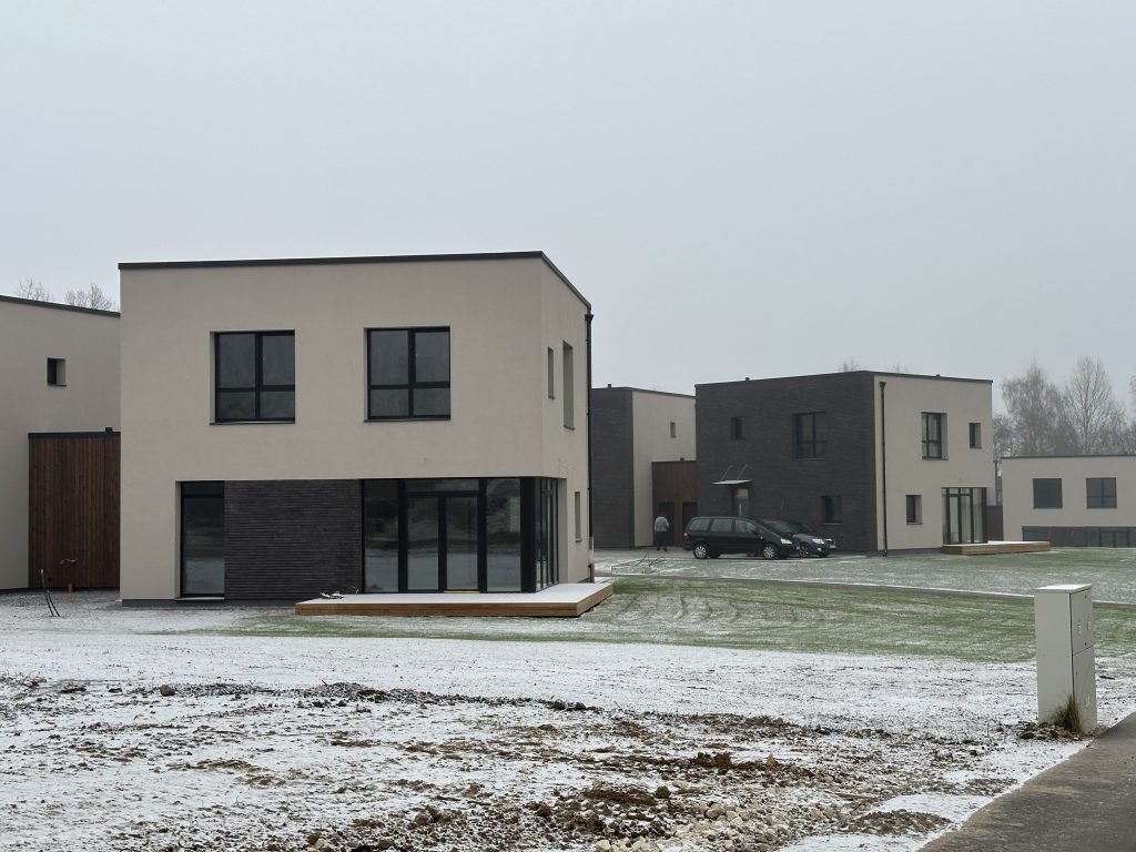 Girių namai 1 etapas (Girių g. 53, 55, 57, 59, 61, 63, 65, Klevinė) - Row housing - construction photos