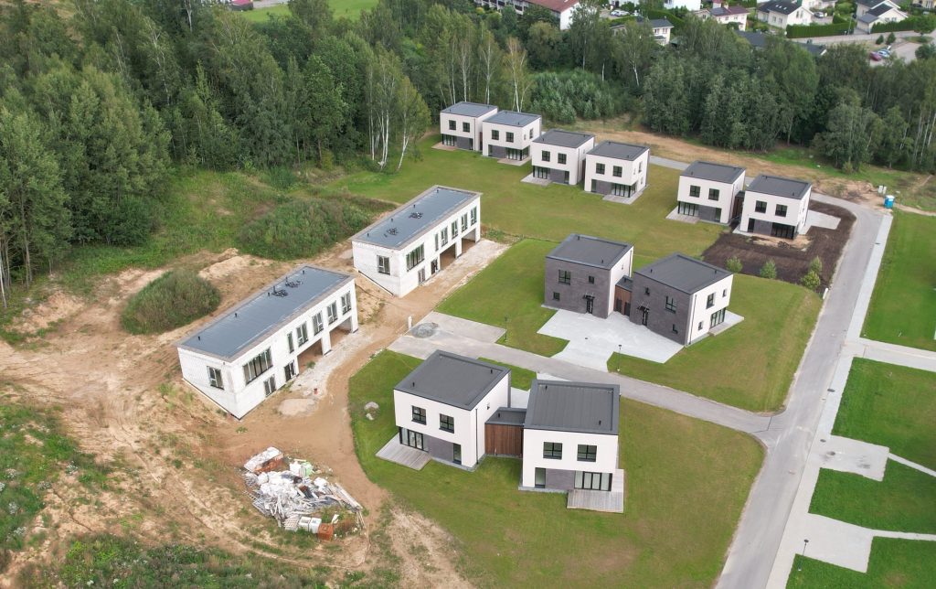 Girių namai 1 etapas (Girių g. 53, 55, 57, 59, 61, 63, 65, Klevinė) - Row housing - construction photos