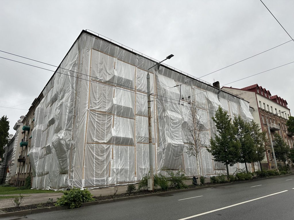 Pamėnkalnio g. 21 (Pamėnkalnio g. 21) - Daudzdzīvokļu nams - būvdarbu attēli