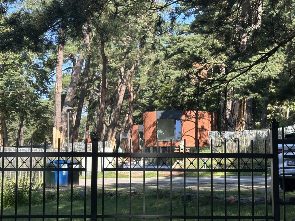 Kopų žuvėdra 2 etapas - apartamentai (Litorinos g. 2 - 40, 3 - 35, Girulių pl. 15, 15A, 15B, 17, 17A, 17B, 19, 19A, 21, 21A, 23, 23A, 25, 25A, 25B ) - Private house community, Row housing - construction photos