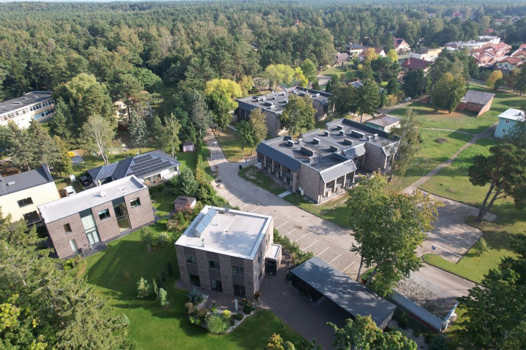 Girulių vilos 1 etapas (Turistų g. 20, 22) - Korterelamu - ehituse fotod