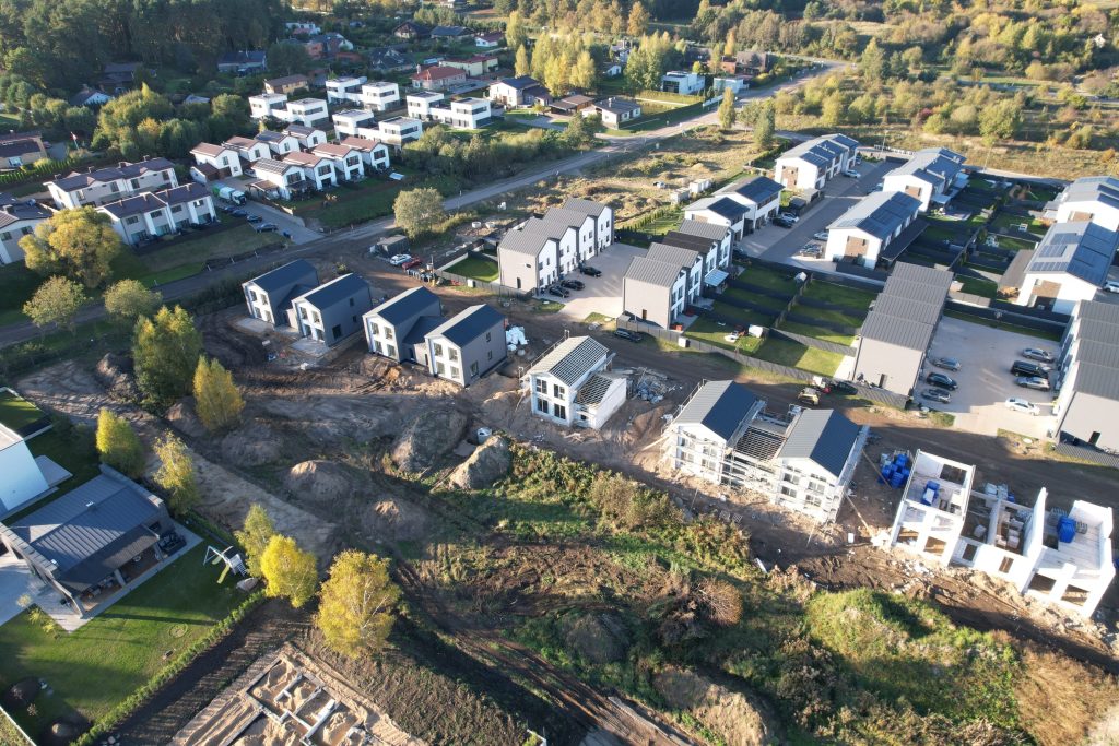 Jokūbo Šimkevičiaus g. kvartalas 6 etapas (Jokūbo Šimkevičiaus g. 1, 3, 5, 7, 9, 11, 13) - Row housing - construction photos