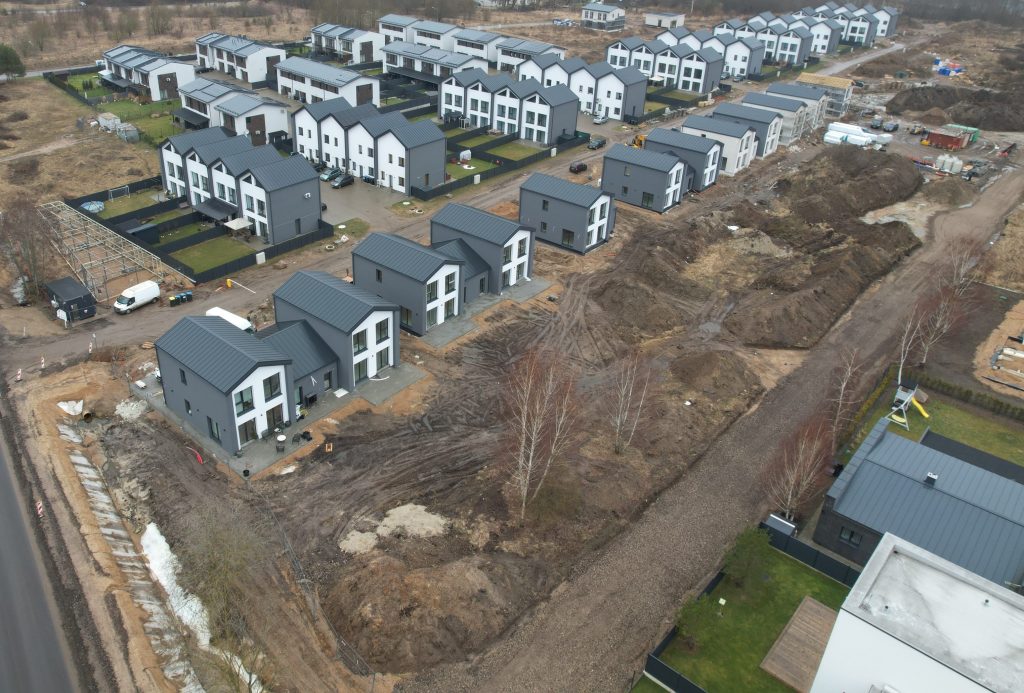 Jokūbo Šimkevičiaus g. kvartalas 6 etapas (Jokūbo Šimkevičiaus g. 1, 3, 5, 7, 9, 11, 13) - Row housing - construction photos