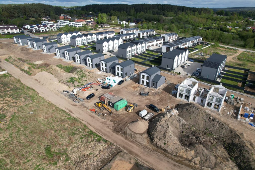 Jokūbo Šimkevičiaus g. kvartalas 6 etapas (Jokūbo Šimkevičiaus g. 1, 3, 5, 7, 9, 11, 13) - Row housing - construction photos