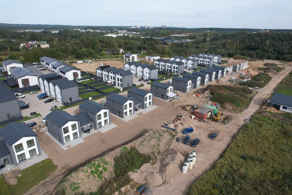 Jokūbo Šimkevičiaus g. kvartalas 7 etapas (Jokūbo Šimkevičiaus g. 15, 17, 19, 21, 23, 25, 27) - Row housing - construction photos