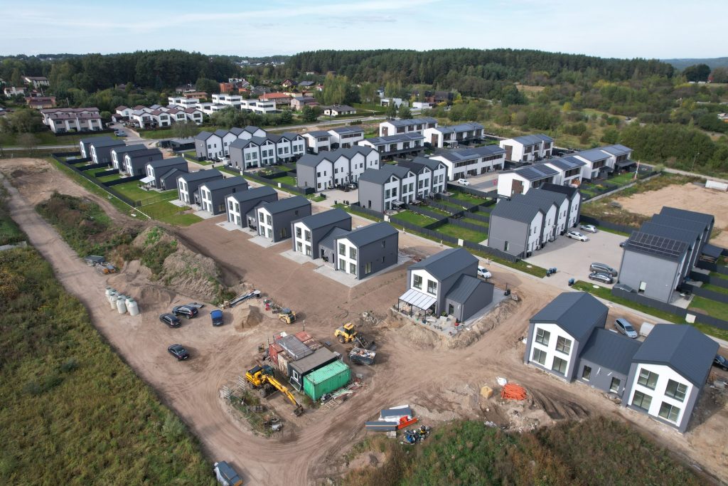 Jokūbo Šimkevičiaus g. kvartalas 6 etapas (Jokūbo Šimkevičiaus g. 1, 3, 5, 7, 9, 11, 13) - Row housing - construction photos