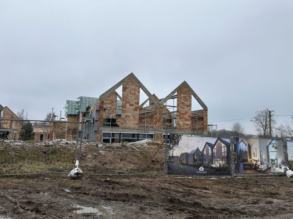 Pavilnio svajos 1 etapas (Žemoji g. 108, 110) - Row housing - construction photos