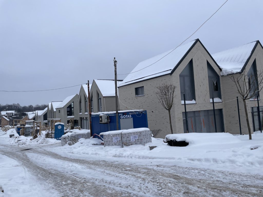 Pavilnio svajos 2 etapas (Žemoji g. 108, 110) - Row housing - construction photos