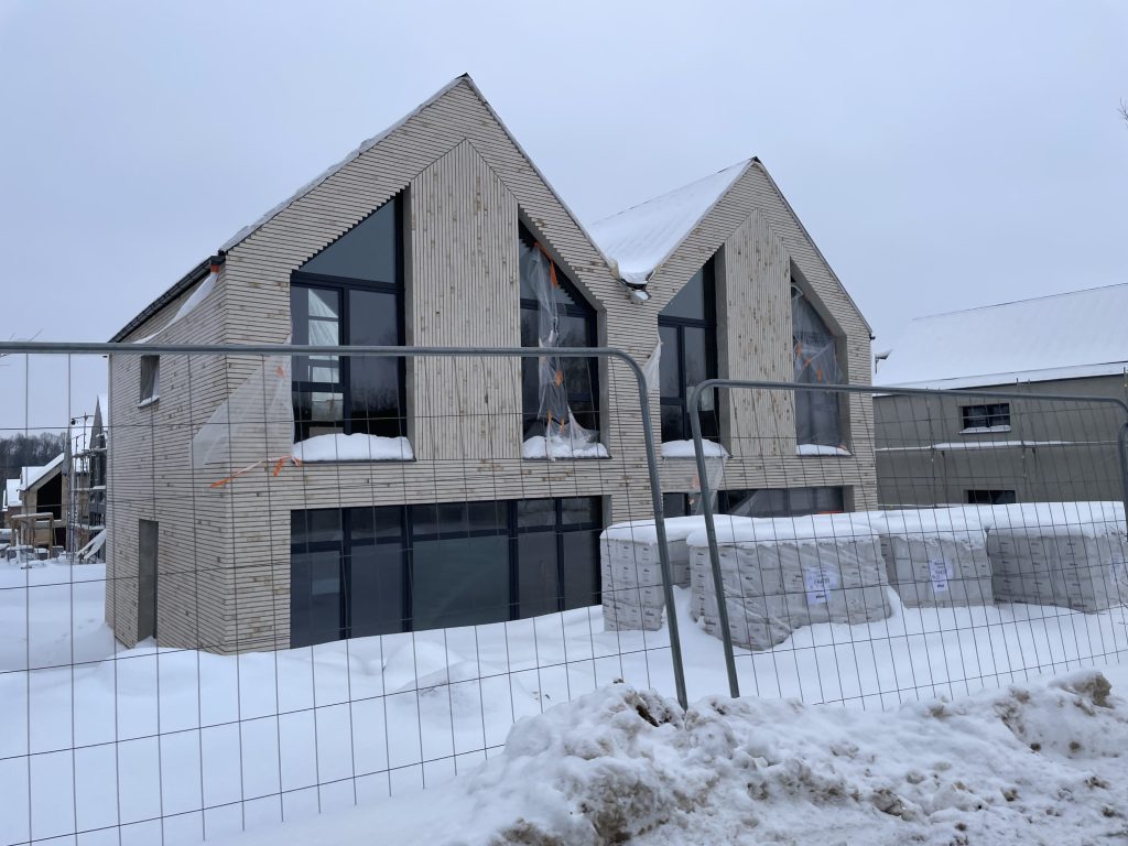 Pavilnio svajos 2 etapas (Žemoji g. 108, 110) - Row housing - construction photos