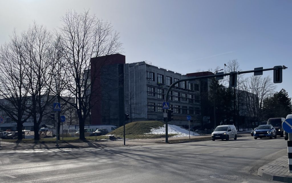 E70 (Europos pr. 70) - Daudzdzīvokļu nams, Nepārtikas veikals, Citi sporta veidi - būvdarbu attēli