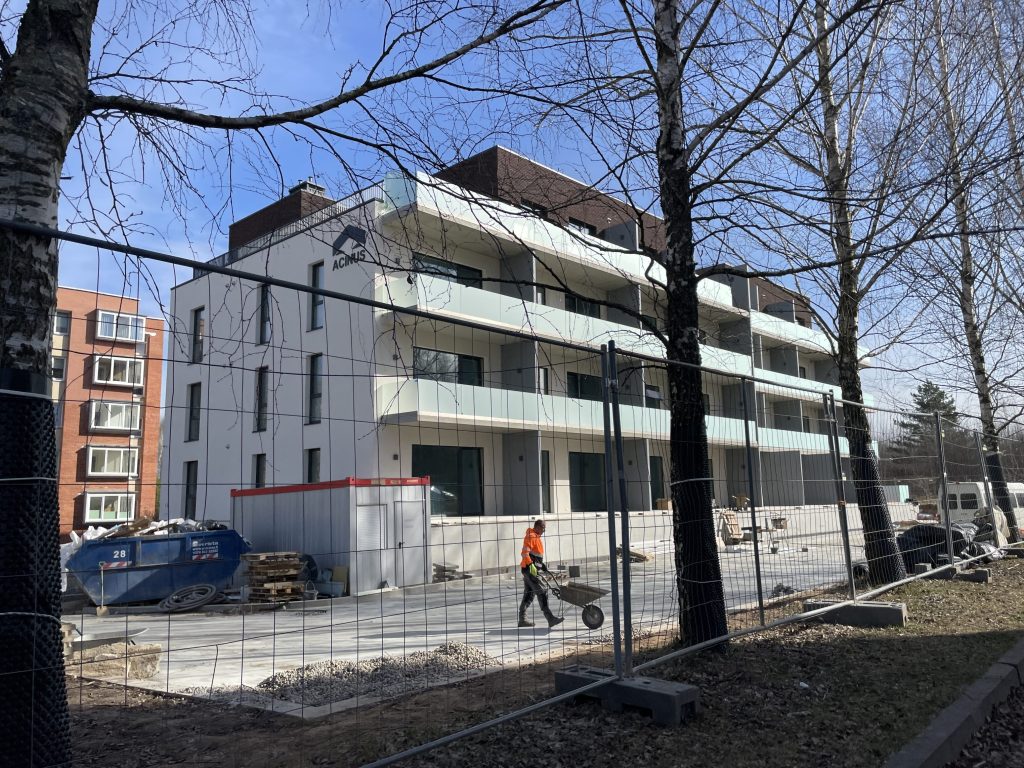 Linksmoji 58 (Linksmoji g. 58) - Daudzdzīvokļu nams - būvdarbu attēli