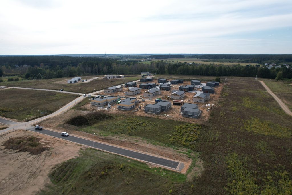 Bičiulių parkas (Ryto g. 1, 3, 5, 7, 9, 11, 13, 15, 17, 19 -  89, Ryto g. 2, 4, 6 - 28, Saulėtekio g. 1, 3, 5 - 13, Pabalių g. 14, 16, 18, 20 - 44.) - Eramajade rajoon - ehituse fotod