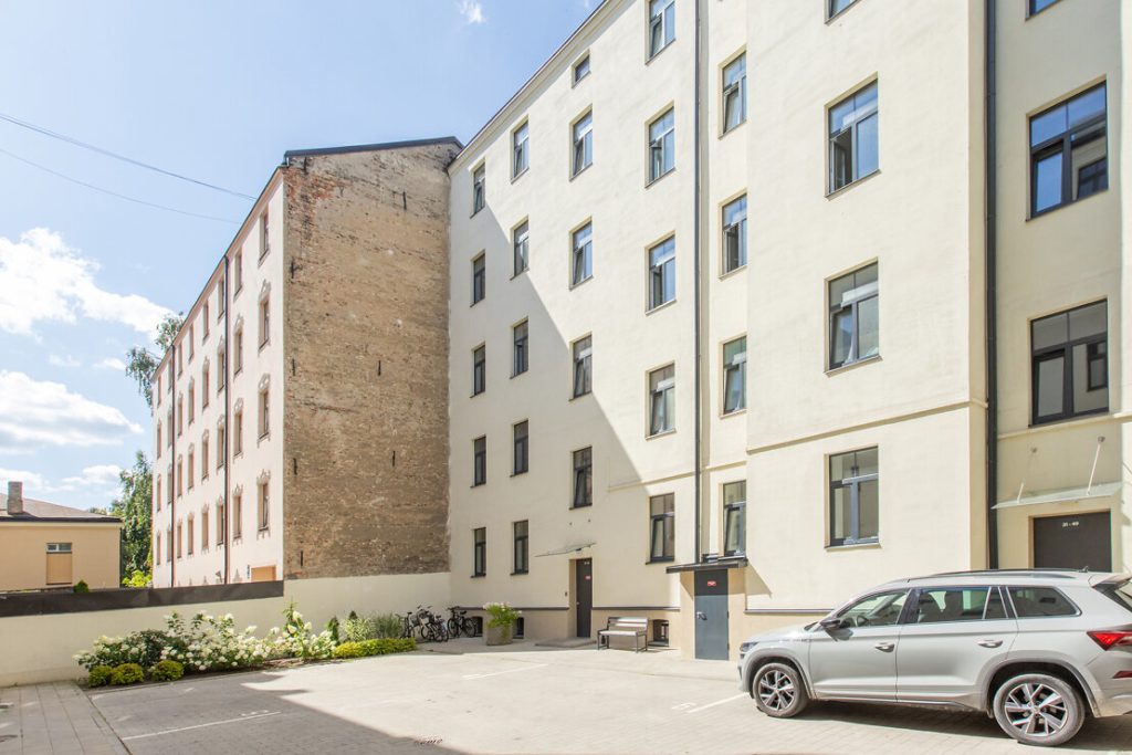 Krāsotāju 13 - 1. ēka (Krāsotāju iela 13) - Korterelamu - visuaalne