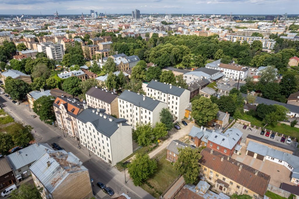 Krāsotāju 13 - 1. ēka (Krāsotāju iela 13) - Korterelamu - visuaalne