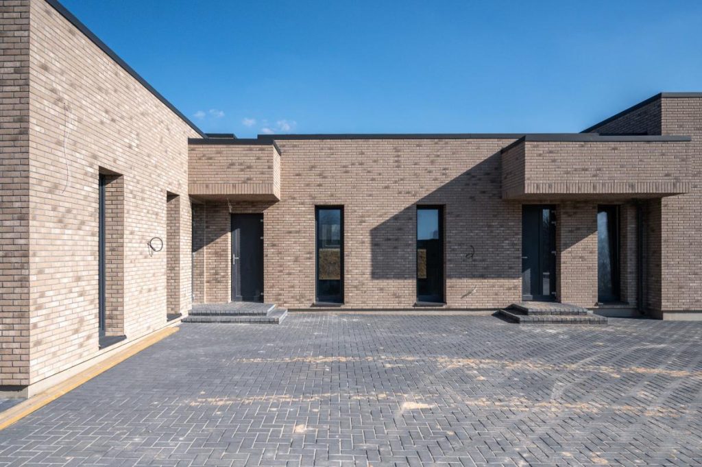 Bičių slėnis (Bitininkų g., Didžiasalio k.) - Eramajade rajoon - ehituse fotod