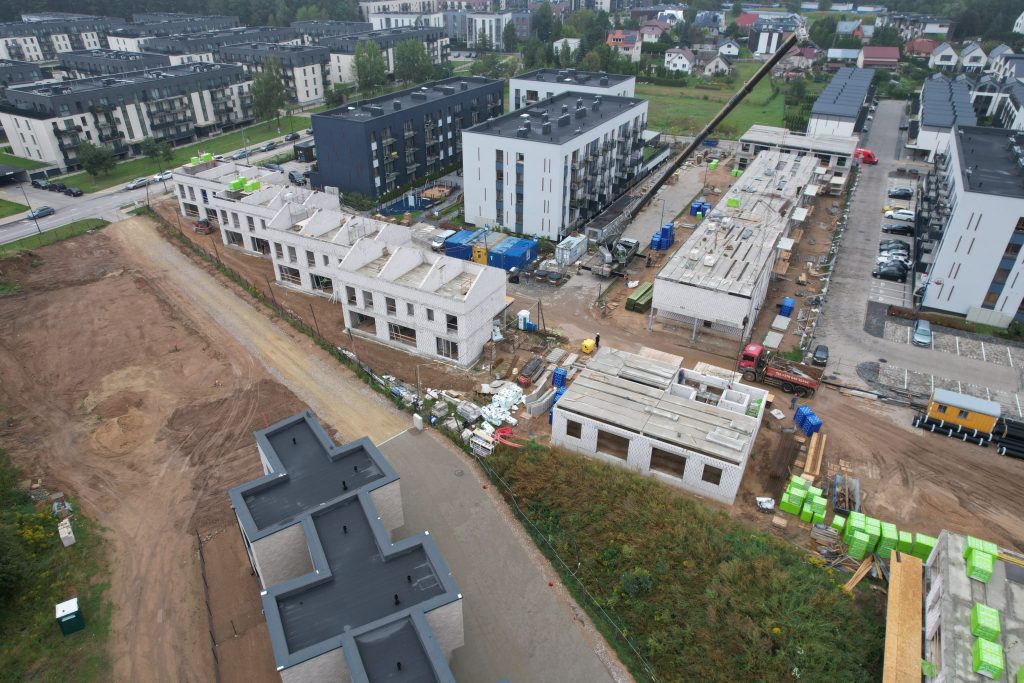 Riverland 3 etapas (sublokuoti namai) (Lazdynėlių g. 57) - Row housing - construction photos