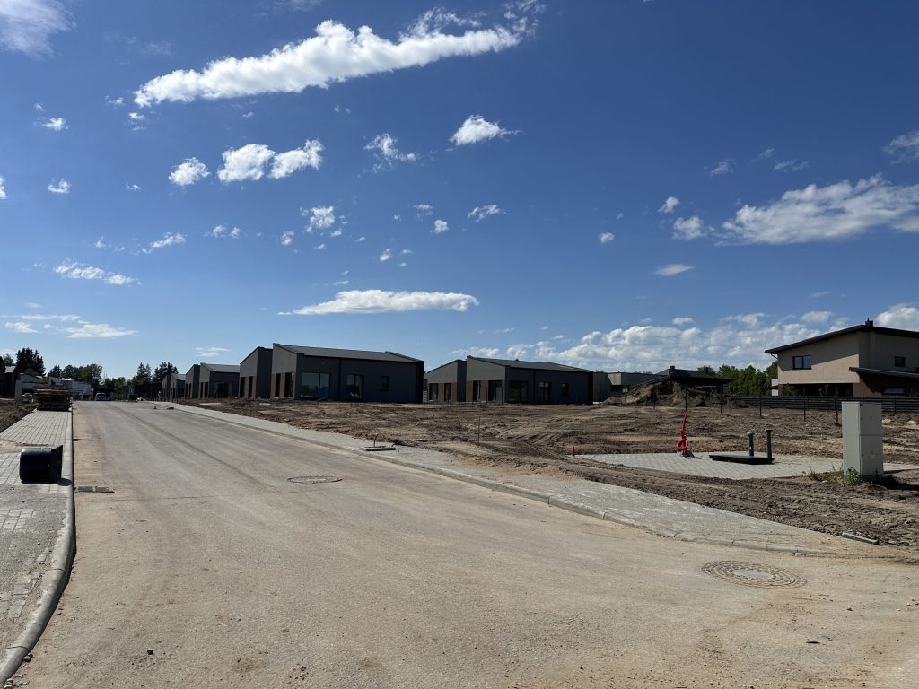 Tarandės vartai 3 etapas (Lubinų g. 15, 17, 19, 21, Avižienių k.) - Privačių namų kvartalas - statybų nuotraukos