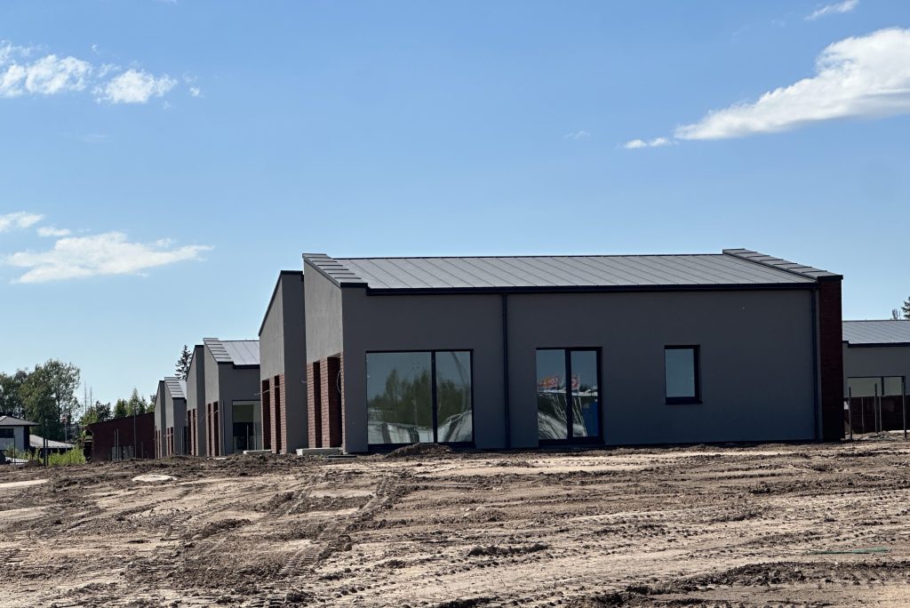 Tarandės vartai 3 etapas (Lubinų g. 15, 17, 19, 21, Avižienių k.) - Privačių namų kvartalas - statybų nuotraukos