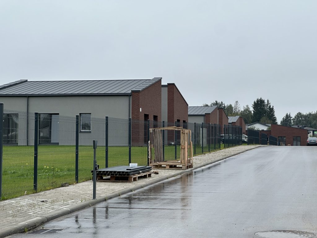Tarandės vartai 3 etapas (Lubinų g. 15, 17, 19, 21, Avižienių k.) - Privačių namų kvartalas - statybų nuotraukos