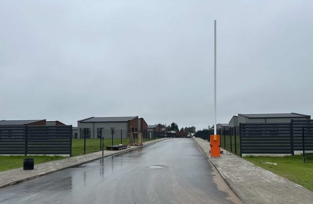 Tarandės vartai 3 etapas (Lubinų g. 15, 17, 19, 21, Avižienių k.) - Privačių namų kvartalas - statybų nuotraukos