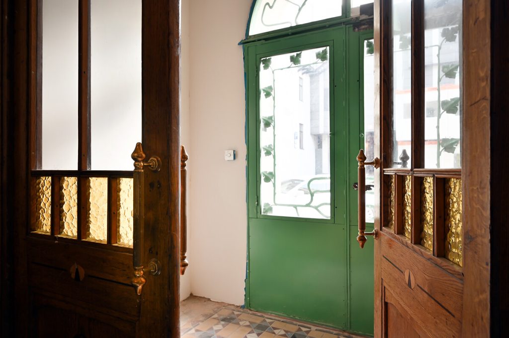 Šefela nams (Baznīcas iela 5) - Daugiabutis - statybų nuotraukos