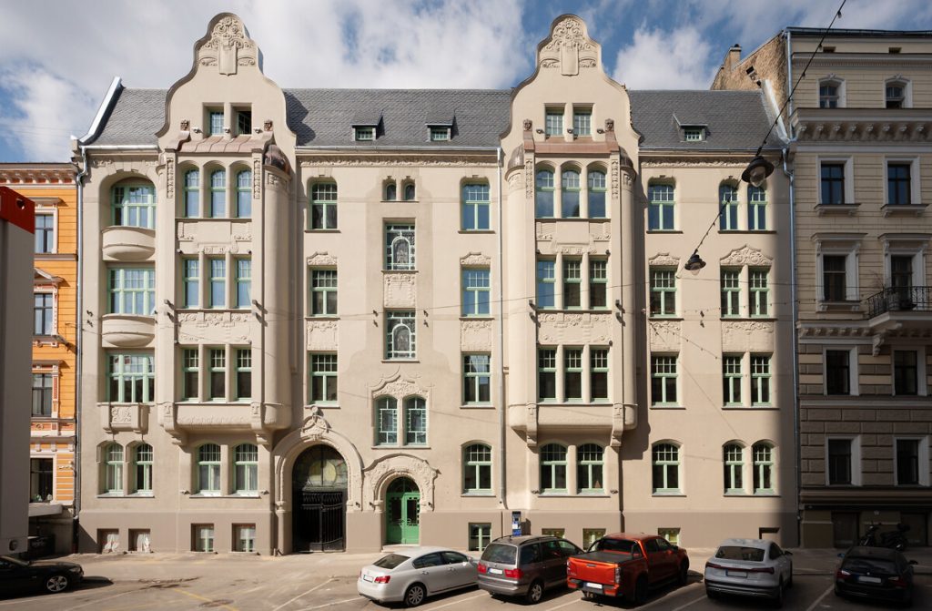 Šefela nams (Baznīcas iela 5) - Daugiabutis - statybų nuotraukos